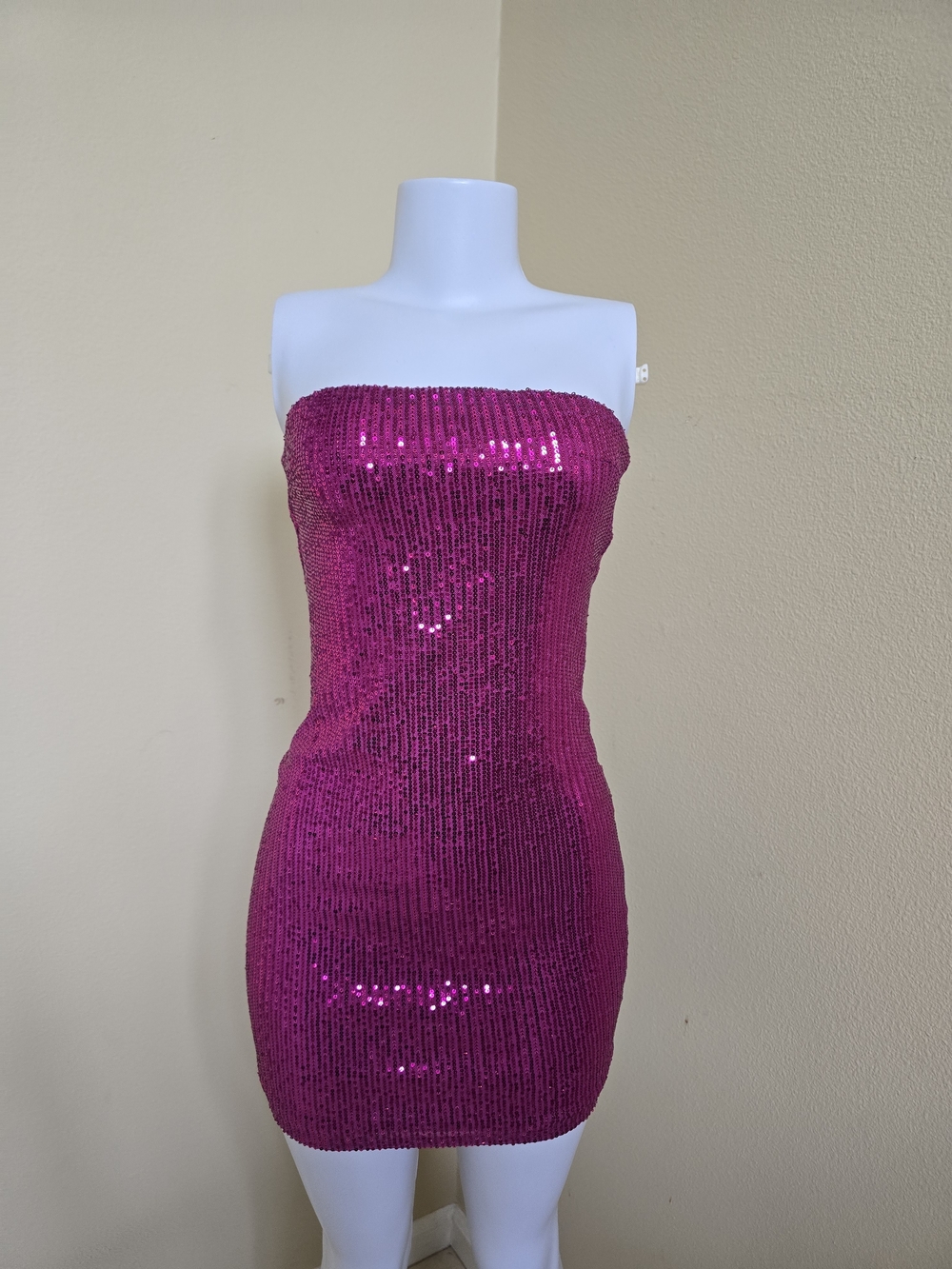 Strapless Sequined Mini Dress in Fuchsia